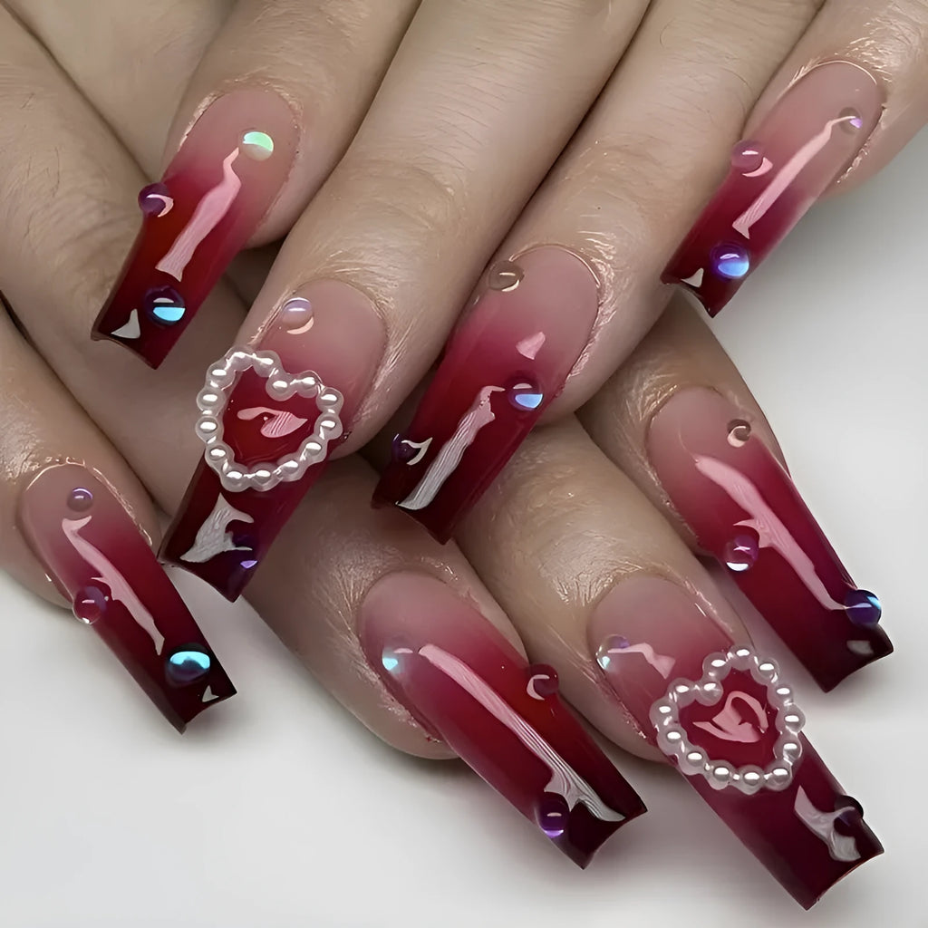 Pearl heart wine red gradient fake nail tips with plaid pattern and jelly glue