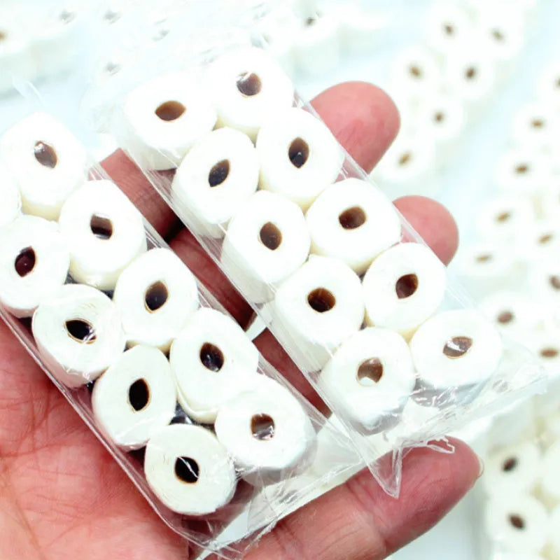 Simulated tissue roll paper model for children's pretend play with dimensions 30x15x80mm