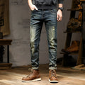 Men's slim-fit jeans in retro colour with stretch denim fabric and zip fly fastening