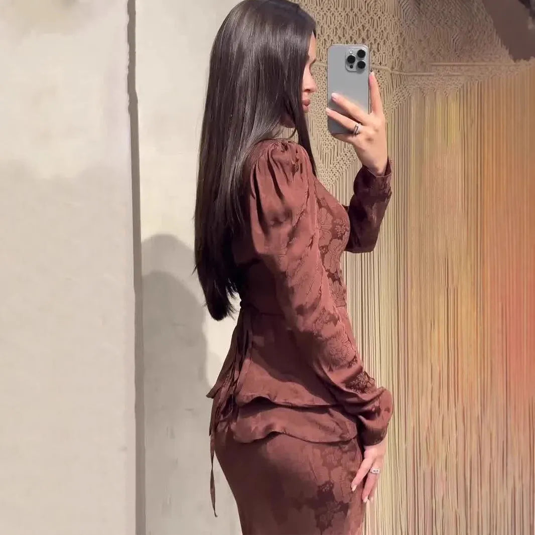 Dark brown women's long sleeve retro dress with a fake two-piece design and floral pattern.