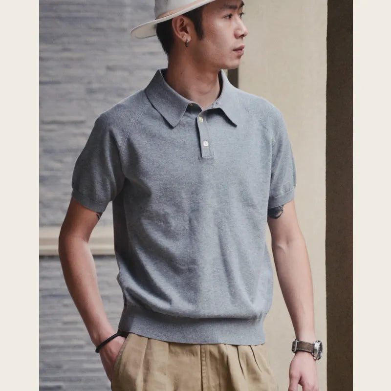 Men's retro slim-fit short-sleeved cotton T-shirt in a solid dark brown colour.