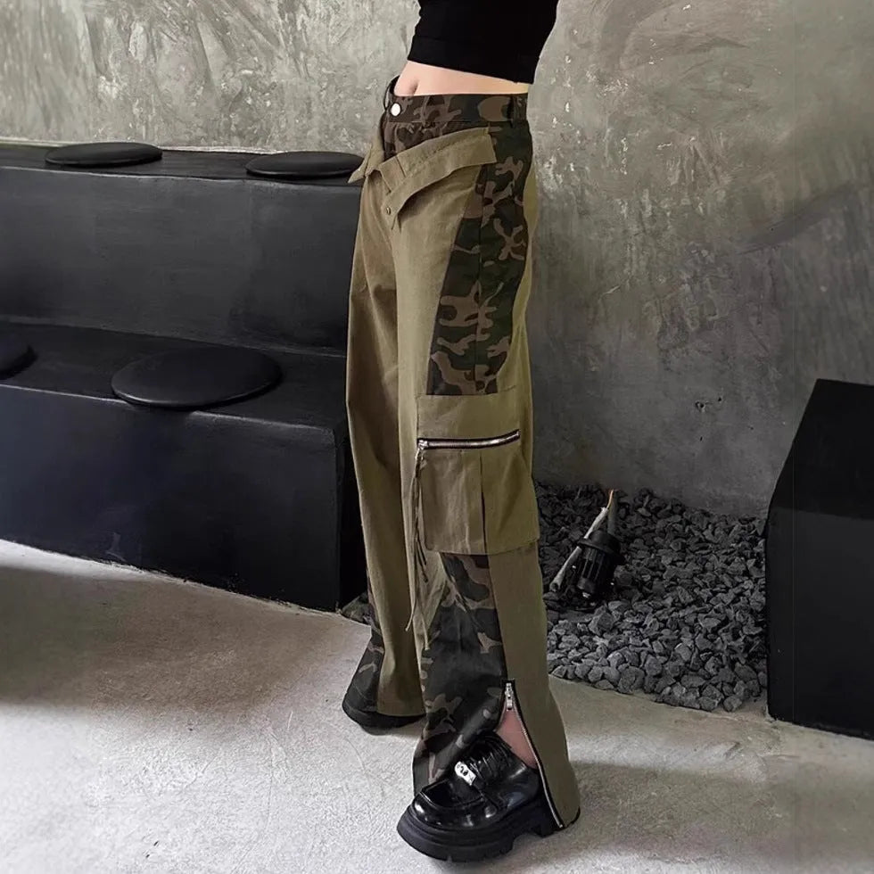 Dark khaki leopard print high-waist straight-leg jeans with tooling style stitching details