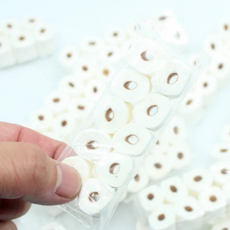Simulated tissue roll paper model for children's pretend play with dimensions 30x15x80mm