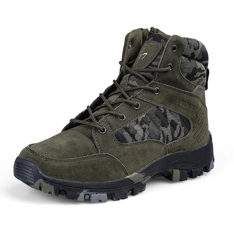 Men's black high-top hiking shoes with metal details on a waterproof artificial PU upper.