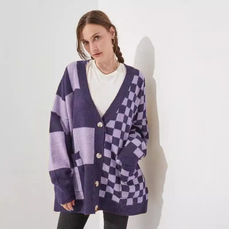 Printed checks pattern cardigan with loose slim fit and regular sleeves in polyester-spandex blend fabric