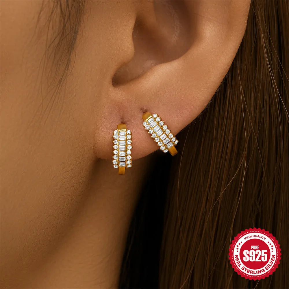 S925 sterling silver geometric stud earrings with electroplated gold or silver finish and circular design