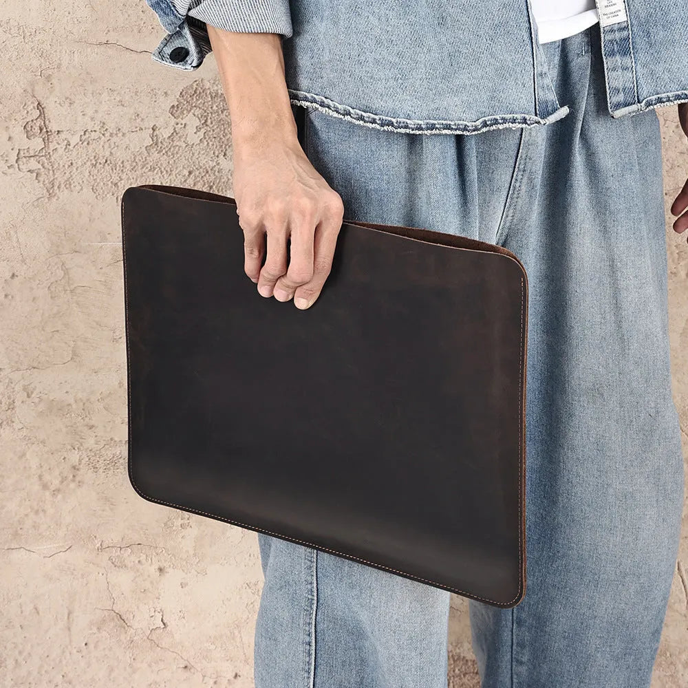 Men's horizontal computer liner bag in Crazy Horse leather with cowhide lining