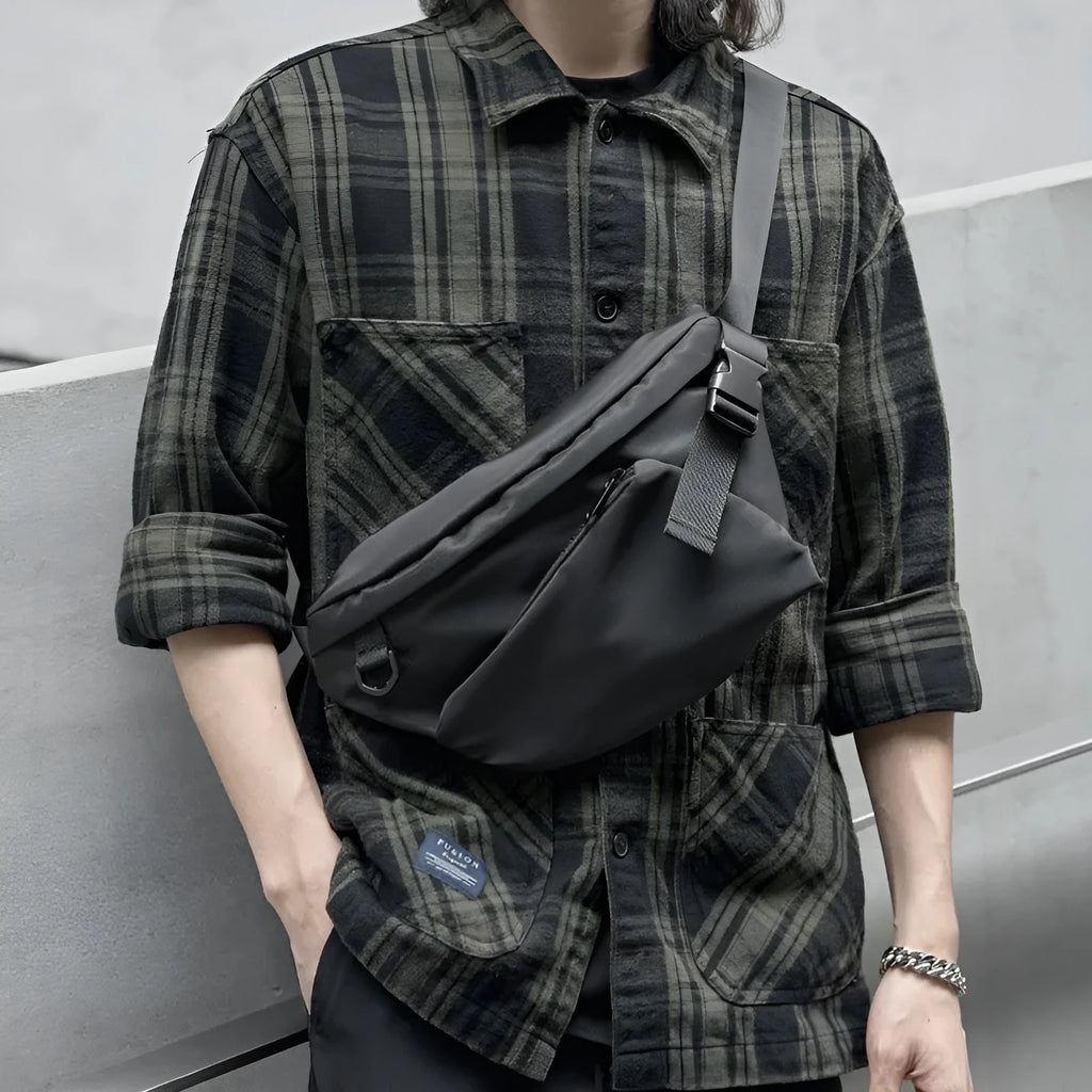 Black men's slanted chest bag in 8-inch Oxford fabric with Japanese street style