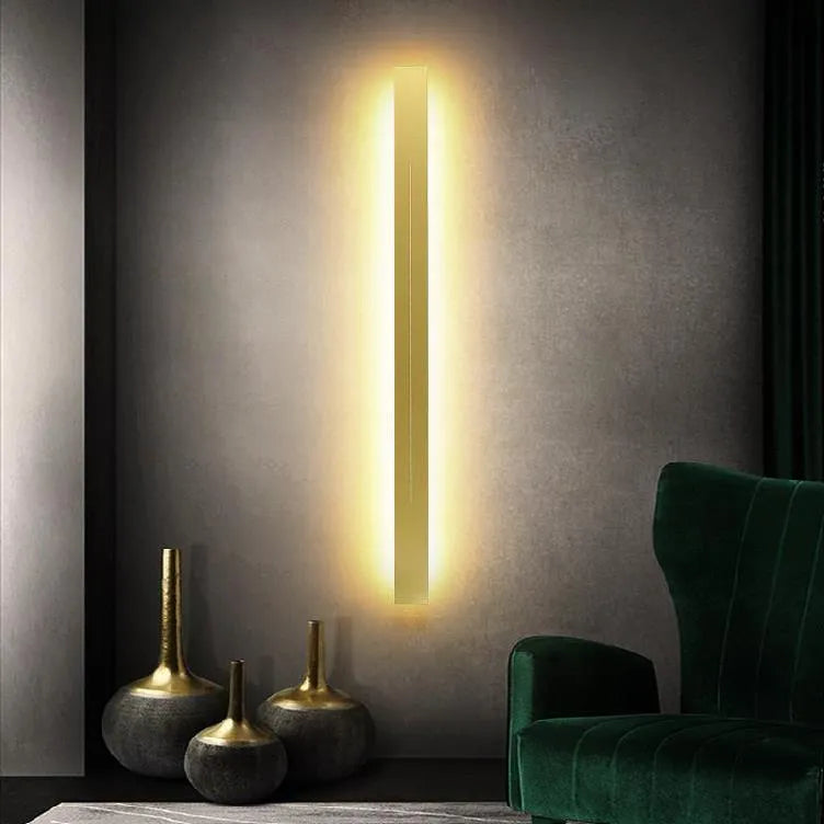 Indoor long strip wall light with 150 LED beads, wrought iron shell, 40-120cm, black or gold, 3000K warm light.